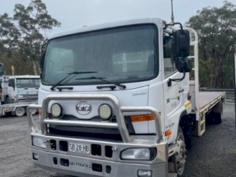 2012 Nissan UD PK 16250 Tray Truck