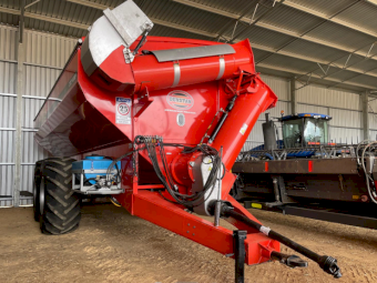 2017 Dunstan 39 tonne Chaser Bin
