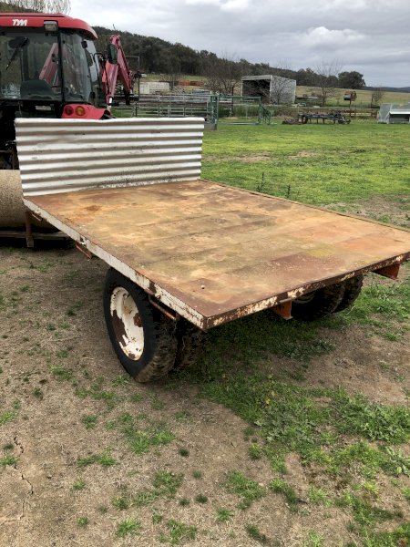 Dean Farm Tipping Trailer