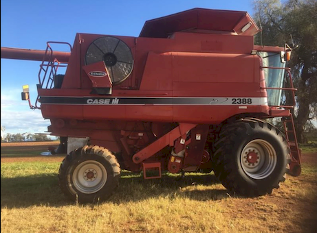 2005 Case IH 2388 X-Clusive Header & 36ft Draper front