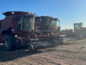 2005 Case IH 2388 X-Clusive Header & 36ft Draper front