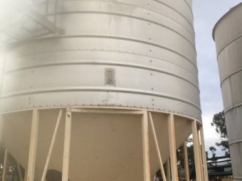 Sherwell  Model 66T. 45Deg angle  Fertiliser Silo