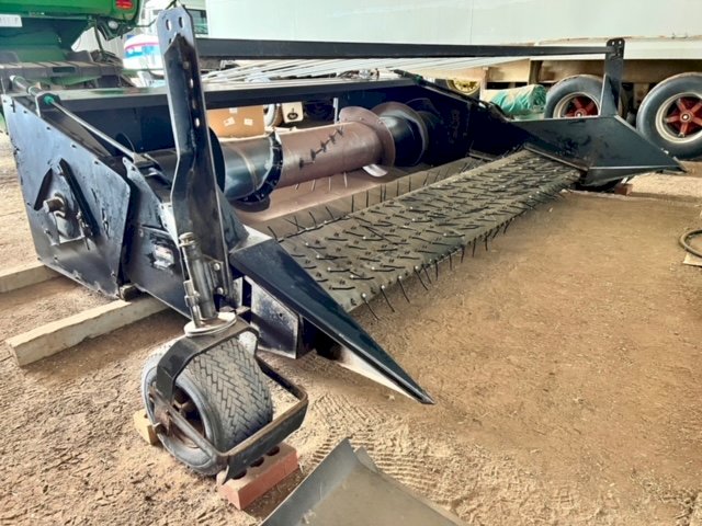 COUNTRYWIDE 14ft pickup front 2000 series