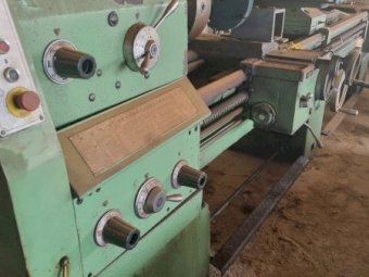 Yunnan Machine Tool Works Metal Lathe