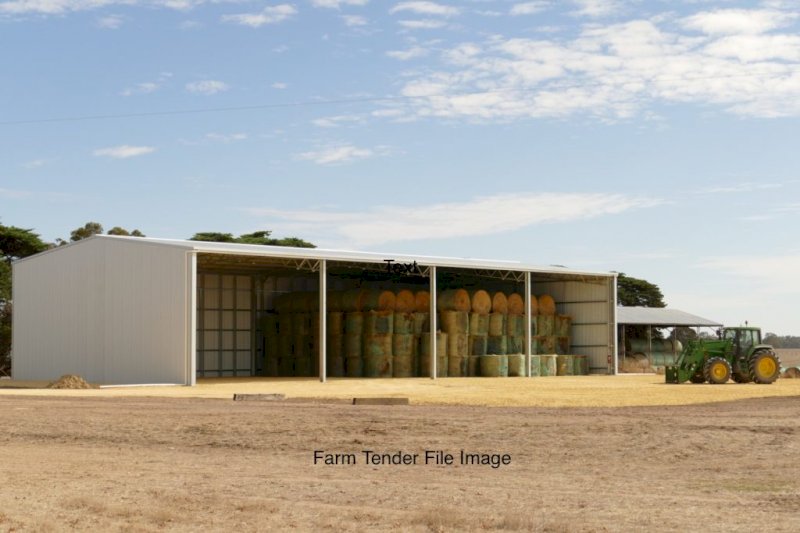 800 Bales of  Pasture Hay