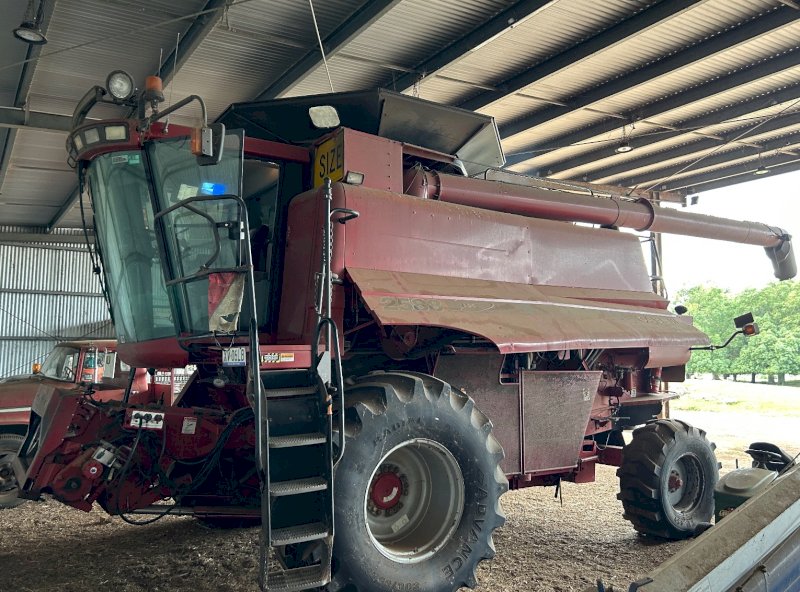 "Price Reduced" Case IH 2588 Header with MacDon 963 36ft Front