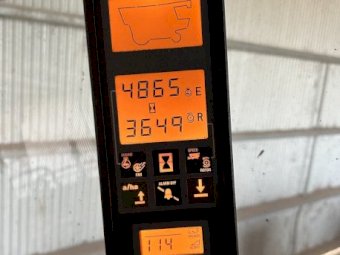 "Price Reduced" Case IH 2588 Header with MacDon 963 36ft Front