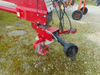 2016 Massey Ferguson 1383 Trailing Mower Conditioner