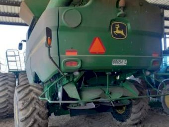 2014 John Deere S680 Header