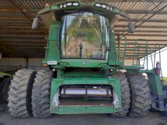 2014 John Deere S680 Header
