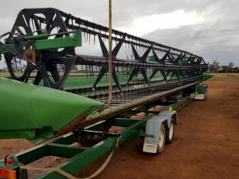 2012 John Deere 640D Header Front
