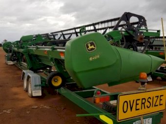 2012 John Deere 640D Header Front