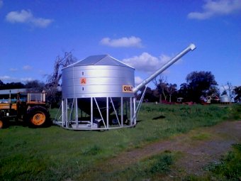 2021 Ahrens 31 tonne PTO Field Bin