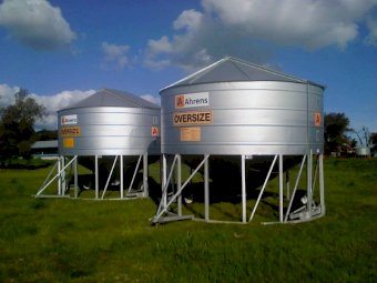 2017 & 2019 Ahrens 31 tonne Field Bins
