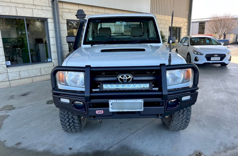 Toyota Landcruiser 79 Series 4x4 Tray Back Ute
