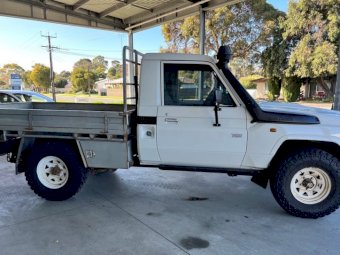 Toyota Landcruiser 79 Series 4x4 Tray Back Ute