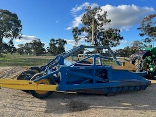 2014 Farmor 14ft Laser Bucket