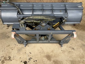 Norm Engineering Angle Broom Sweeper