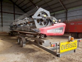 Under Auction - (A234) 2011 Case IH / Macdon 2152 35ft Front and Trailer 