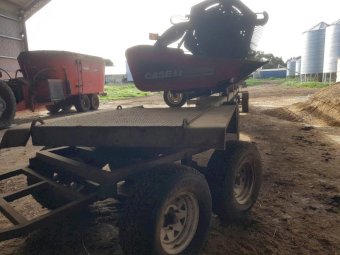 Under Auction - (A234) 2011 Case IH / Macdon 2152 35ft Front and Trailer 