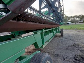 2012 John Deere 640D Header Front