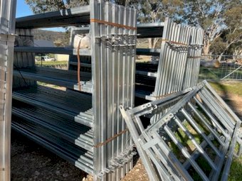 Brand New Arrowquip 210 Head Breeders Classics Yards