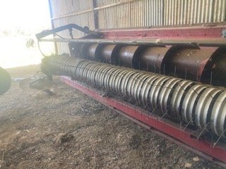 30' Smale Pea Plucker with 1010 Front with Comb Trailer