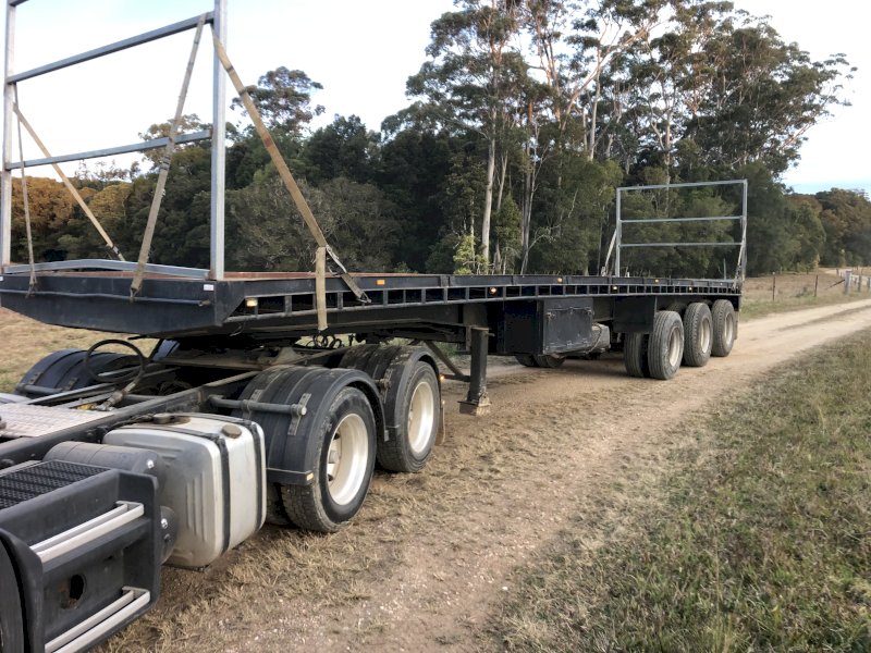 40' Haulmark Convertible Tipper