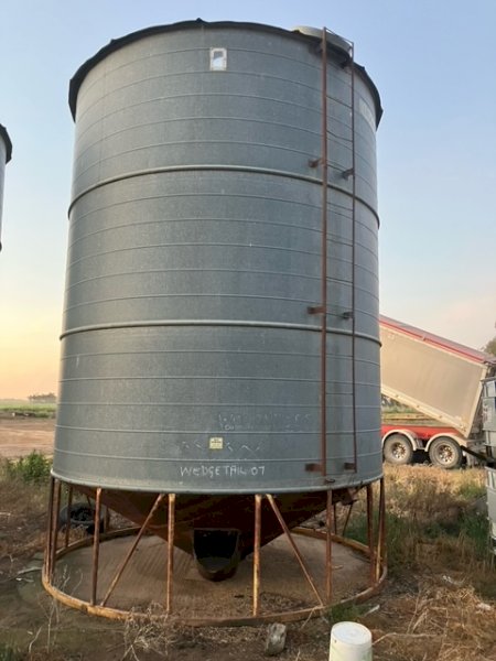 50 tonne Yoogali Silos x 2