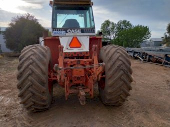 Case 4690 Tractor