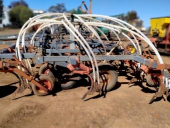 40ft Flexicoil 340 Chisel Plough