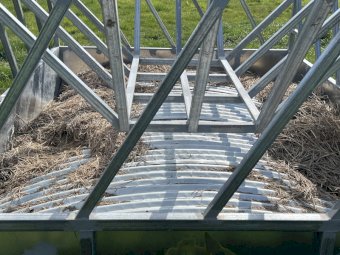 2 x Bale Up Large Hay Feeder