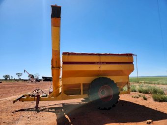 2010 Yellow Steele Steel Chaser Bin
