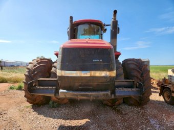 2015 Case IH 550HD Steiger Tractor