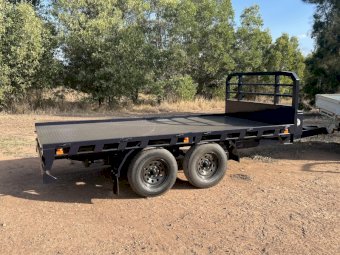 Black Engineering 4m x 2m Trailer