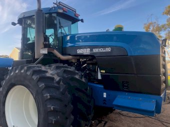 1999 New Holland 9282 Versatile Tractor