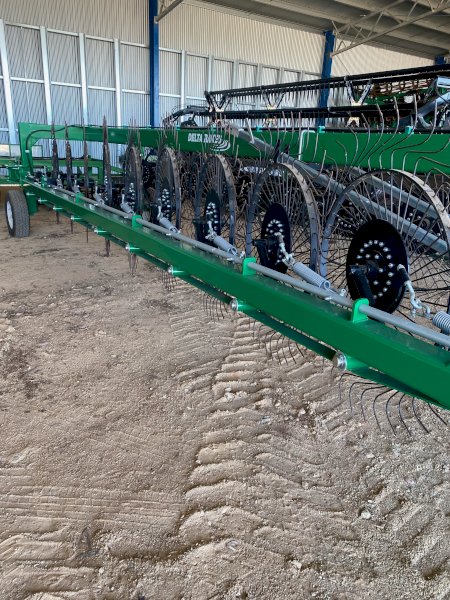 18 Wheel K-Line Hay Rake