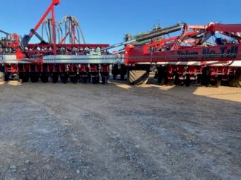 2019 Tobin Tornado 140-12 40ft Disc Seeder