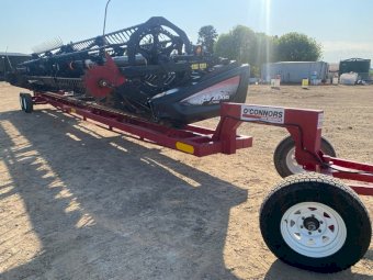 2013 Macdon D60  30ft Windrower Front