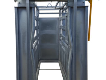 Cattle Crush 5200 **Heavily Discounted** Save $2,950 inc GST