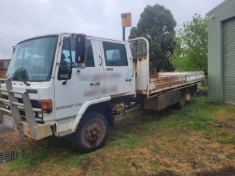 1990 Isuzu FSR 500 Dual Cab Truck
