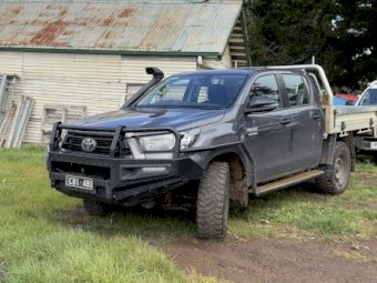 2022 Toyota HiLux 4x4 Dual Cab tray back Ute