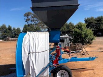 Ruston Engineering Grain Bag Inloader