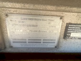 2001 Lusty 19m Tipper Set