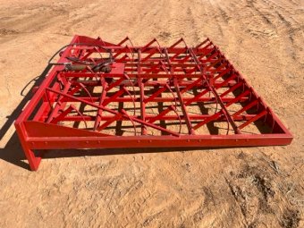 Rebel 15 bale Small Square Grab