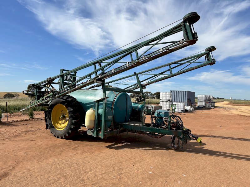 1997 Goldacres Prairie Boom Spray