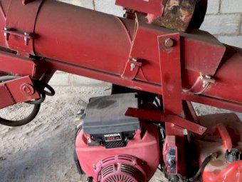 Vennings self propelled auger