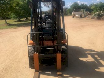 2002 Toyota 42-7FG25 Forklift