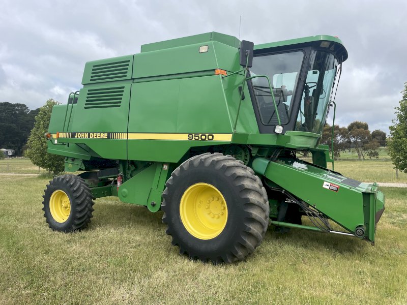 1996 John Deere 9500 Header with 930 Front & Trailer