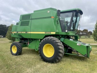 1996 John Deere 9500 Header with 930 Front & Trailer